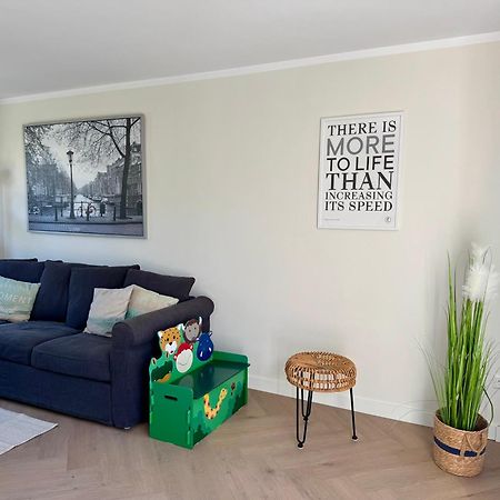 Huebsches Ferienhaus In Ouddorp - Fusslaeufig Zum Strand Und Zentrum Zewnętrze zdjęcie