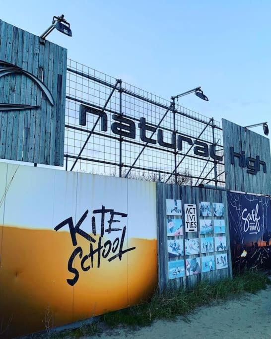 Huebsches Ferienhaus In Ouddorp - Fusslaeufig Zum Strand Und Zentrum Zewnętrze zdjęcie