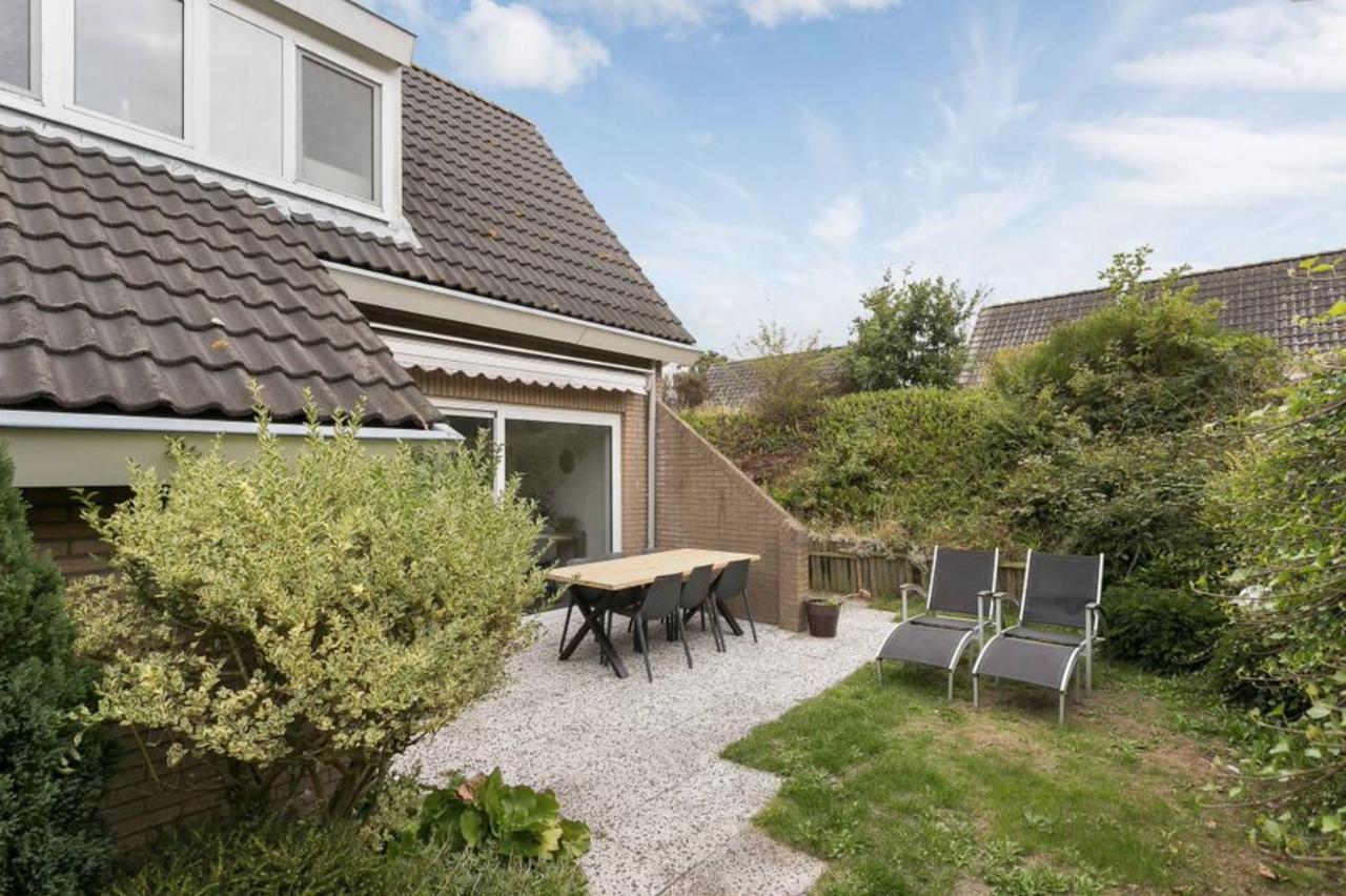 Huebsches Ferienhaus In Ouddorp - Fusslaeufig Zum Strand Und Zentrum Zewnętrze zdjęcie